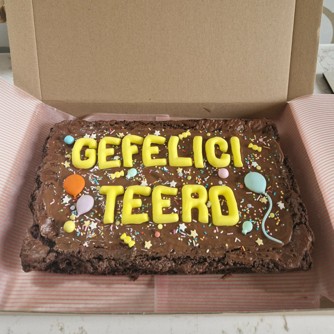 'Gefeliciteerd' Brownie Note